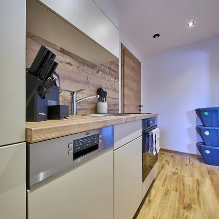 Eastside 8